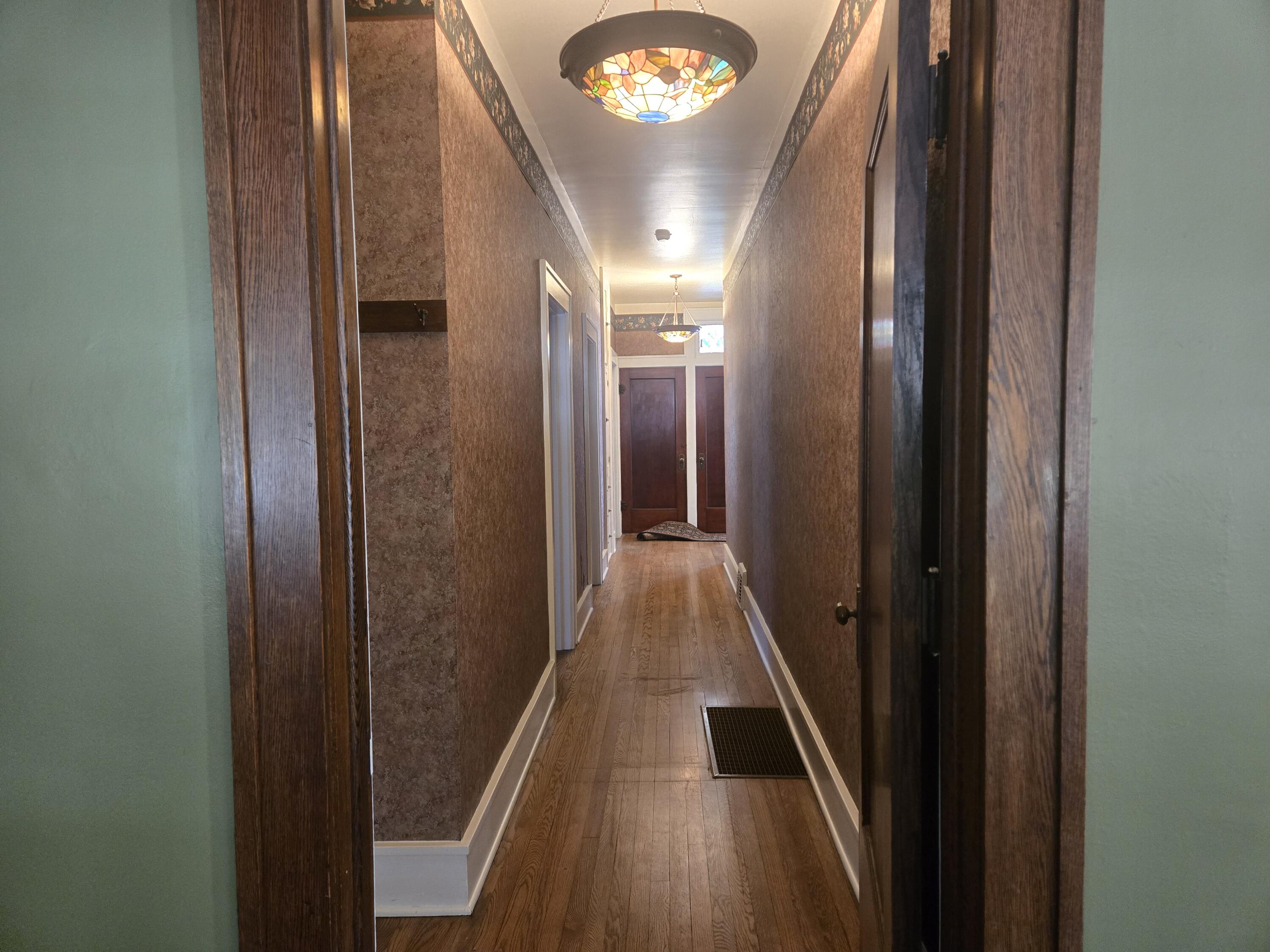 106 East Mechanic Street Yale, MI 48097 - Photo 23 of 49 Hallway