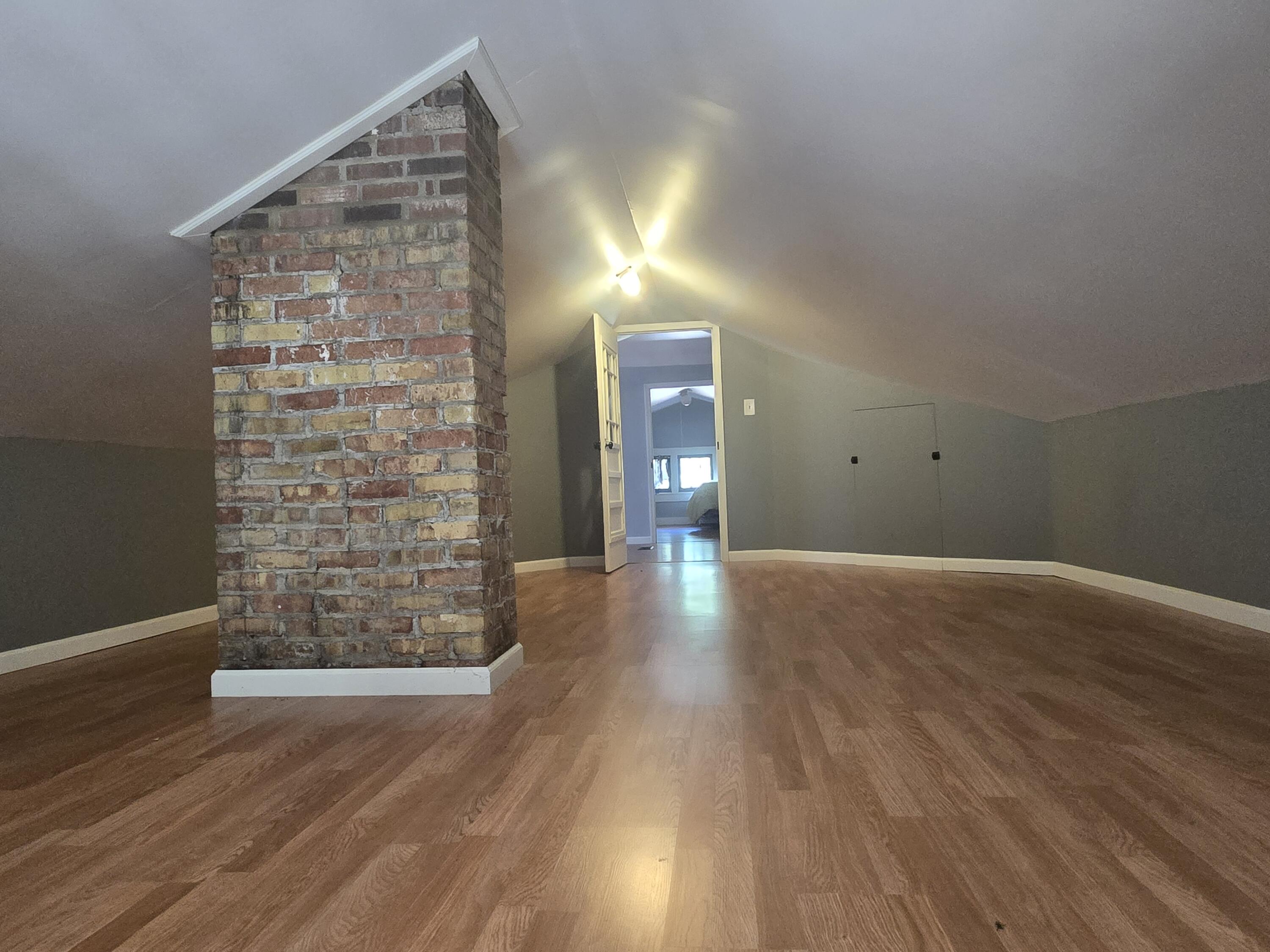 106 East Mechanic Street Yale, MI 48097 - Photo 25 of 50 Second Floor