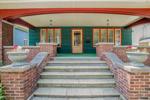 $255,000 | 106 East Mechanic Street, Yale, MI 48097