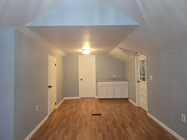 $255,000 | 106 East Mechanic Street, Yale, MI 48097