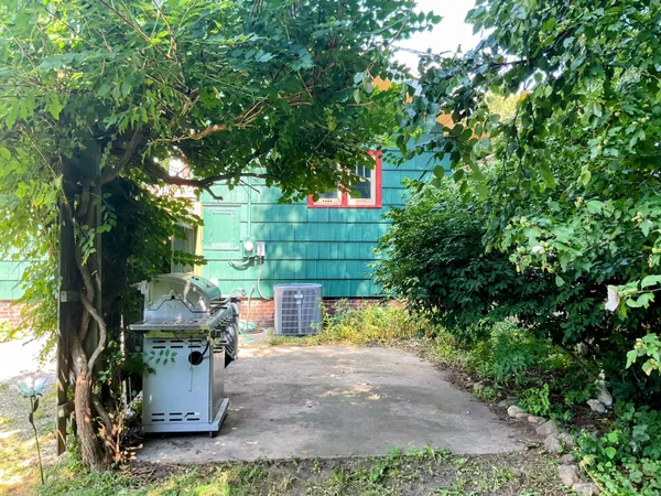 $255,000 | 106 East Mechanic Street, Yale, MI 48097