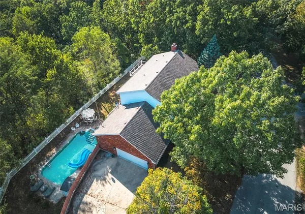 $439,000 | 16960 Lemming Lane, St. Robert, MO 65584