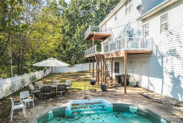 $439,000 | 16960 Lemming Lane, St. Robert, MO 65584