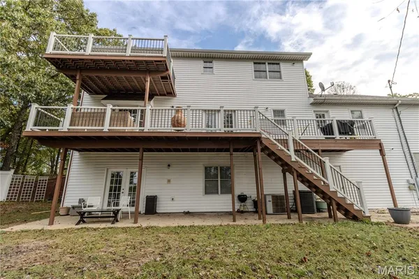 $439,000 | 16960 Lemming Lane, St. Robert, MO 65584