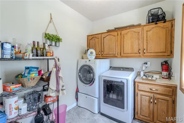 $439,000 | 16960 Lemming Lane, St. Robert, MO 65584