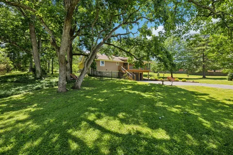 $855,000 | 8166 Poplar Creek Road, Nashville, TN 37221