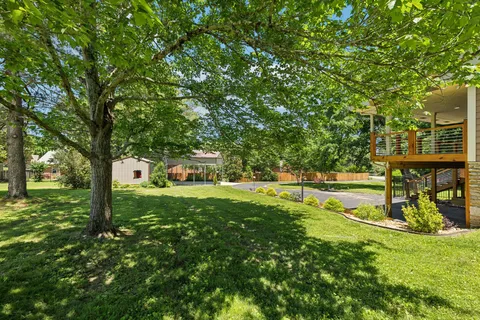 $855,000 | 8166 Poplar Creek Road, Nashville, TN 37221