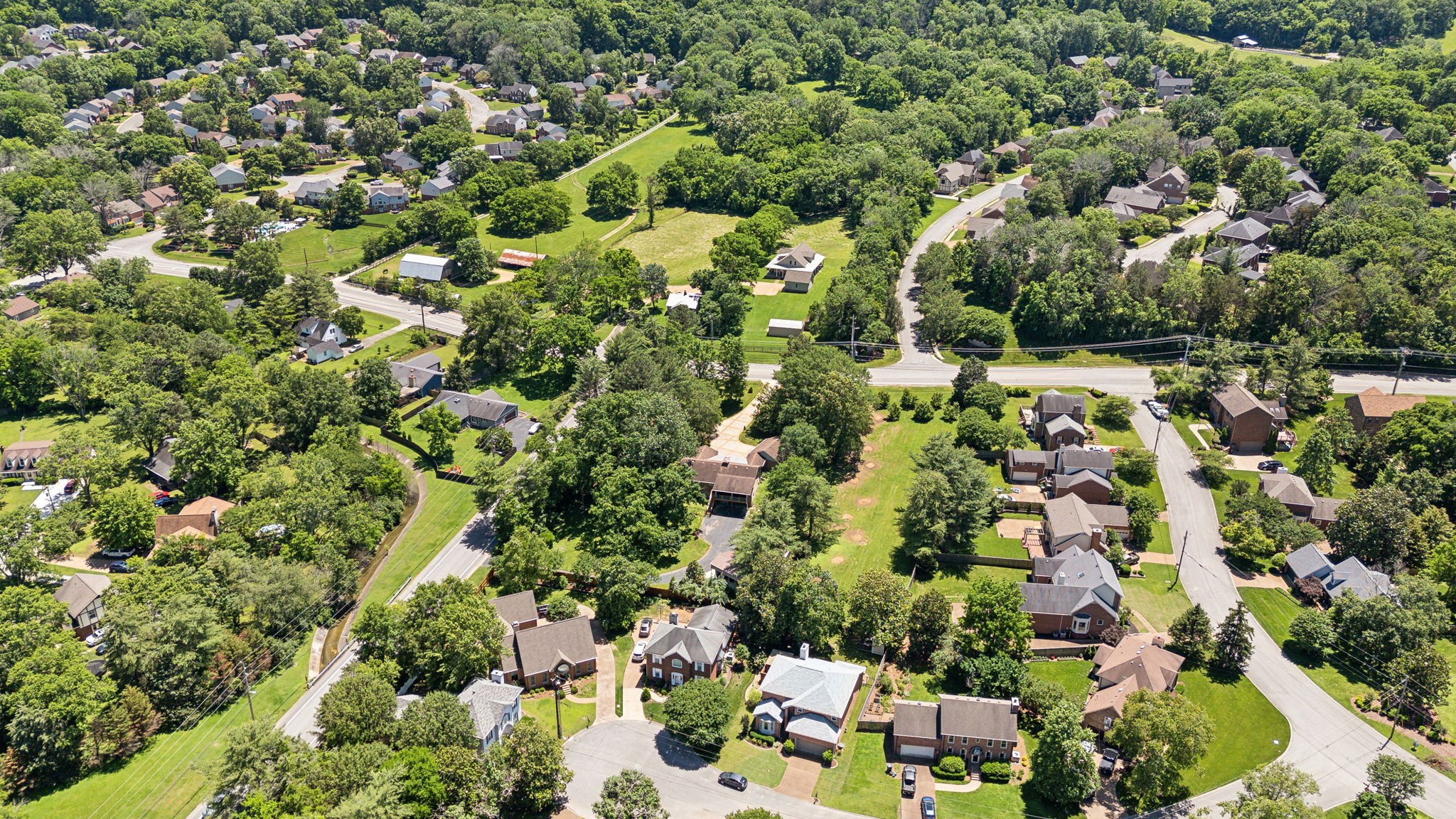 8166 Poplar Creek Road Nashville, TN 37221 - Photo 62 of 63 view of a city