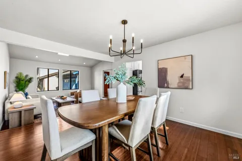 $915,000 | 237 Rushmore Avenue, Petaluma, CA 94954