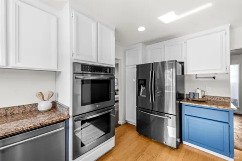$915,000 | 237 Rushmore Avenue, Petaluma, CA 94954