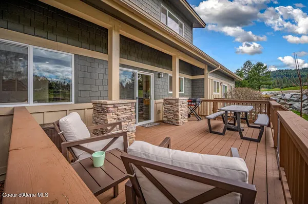 $409,500 | 103 B Chardonnay Drive, Blanchard, ID 83804