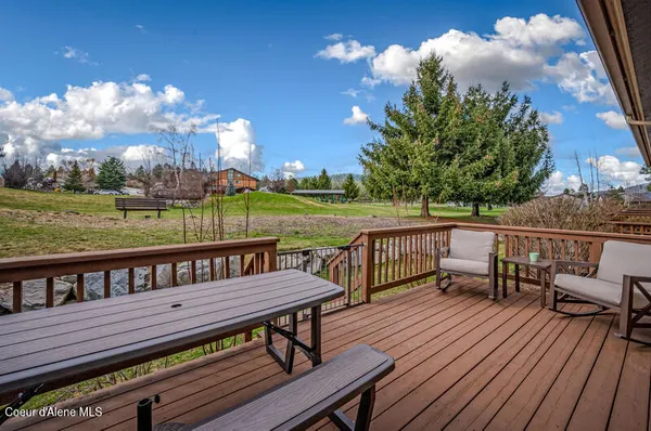 $409,500 | 103 B Chardonnay Drive, Blanchard, ID 83804