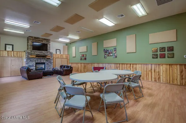 $409,500 | 103 B Chardonnay Drive, Blanchard, ID 83804