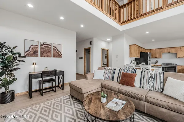 $409,500 | 103 B Chardonnay Drive, Blanchard, ID 83804