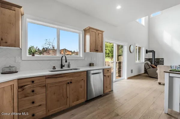 $409,500 | 103 B Chardonnay Drive, Blanchard, ID 83804