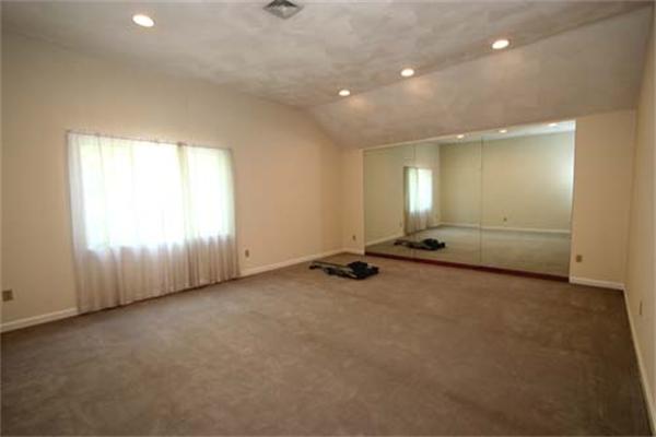 71 Fox Run Road Sudbury, MA 01776 - Photo 17 of 30