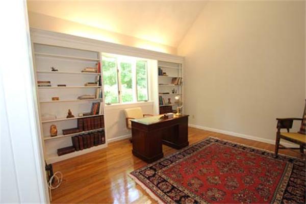 71 Fox Run Road Sudbury, MA 01776 - Photo 9 of 30