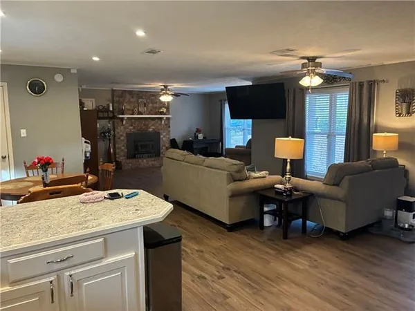 $239,000 | 580 Elmus Paul Road, Pineville, LA 71360