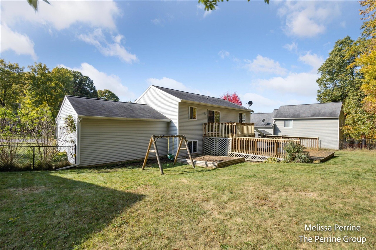 11233 Barnsley Road Lowell, MI 49331 - Photo 39 of 46 Gallery Image 39