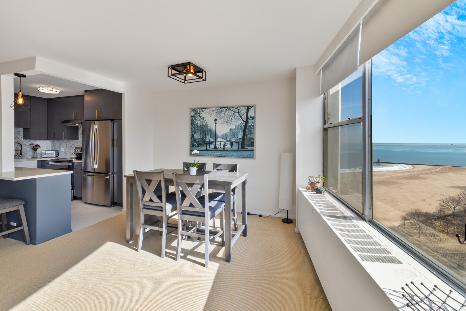 5757 North Sheridan Road, Unit 12F Chicago, IL 60660 - Photo 7 of 29 Gallery Image 7