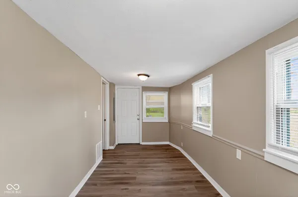 $144,900 | 960 North Bazil Avenue, Indianapolis, IN 46219