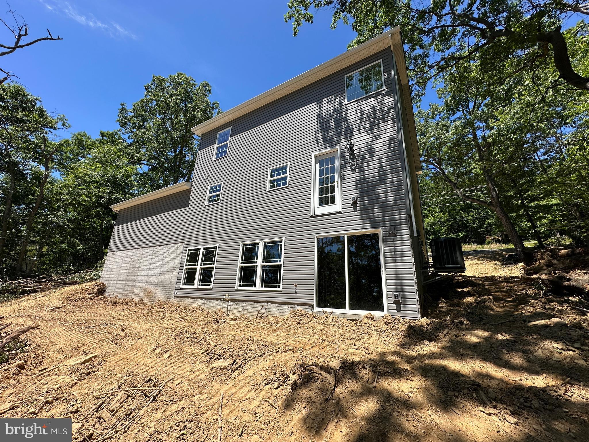 211 Inca Trail Winchester, VA 22602 - Photo 4 of 35