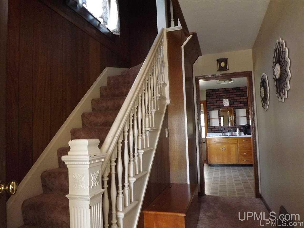 20910 Royce Road Hancock, MI 49930 - Photo 6 of 36 Gallery Image 6