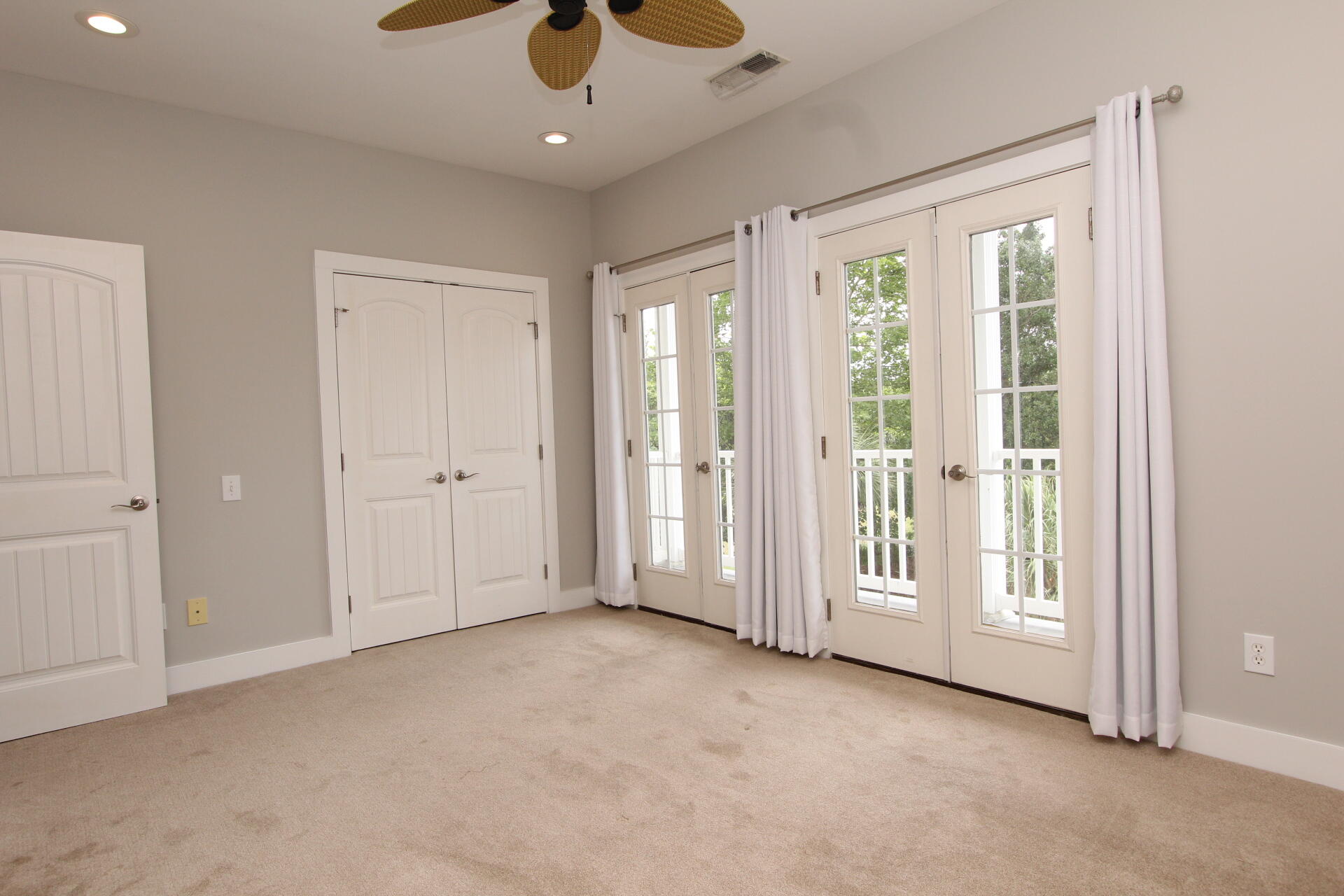 1802 Hopeman Lane Mount Pleasant, SC 29466 - Photo 23 of 35