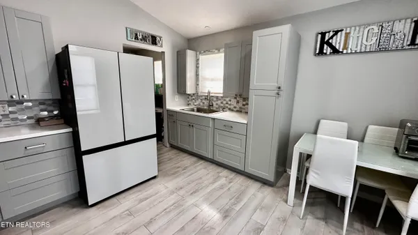 $289,900 | 1611 Monte Vista Drive, Sevierville, TN 37862