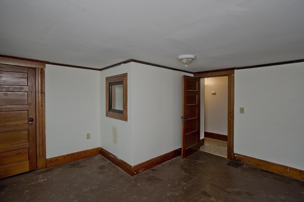 30 Sumner Terrace Springfield, MA 01108 - Photo 18 of 35