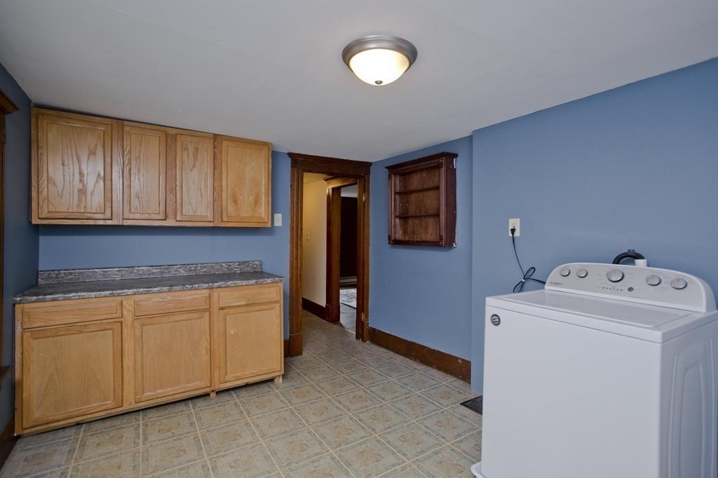 30 Sumner Terrace Springfield, MA 01108 - Photo 22 of 35