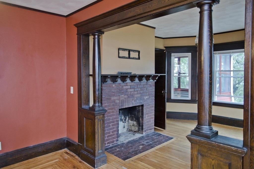 30 Sumner Terrace Springfield, MA 01108 - Photo 6 of 35