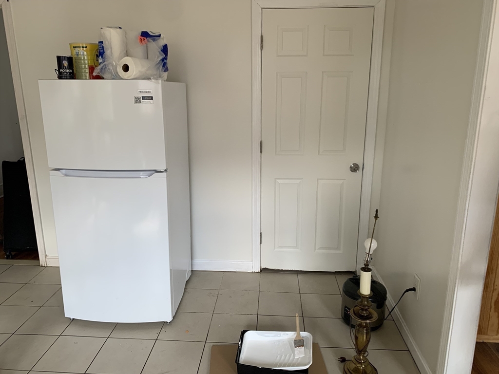 128 Austin Street Worcester, MA 01609 - Photo 21 of 30