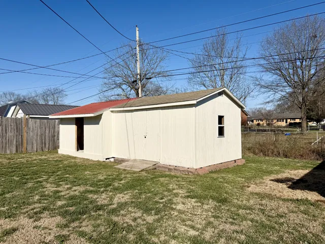 $310,000 | 422 7th Street, Lawrenceburg, TN 38464