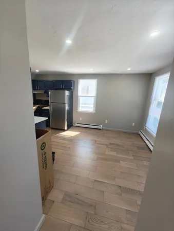 $2,600 | 40-42 Rainville Avenue, Unit RIGHT SIDE, Fitchburg, MA 01420