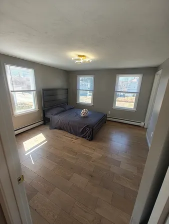 $2,600 | 40-42 Rainville Avenue, Unit RIGHT SIDE, Fitchburg, MA 01420