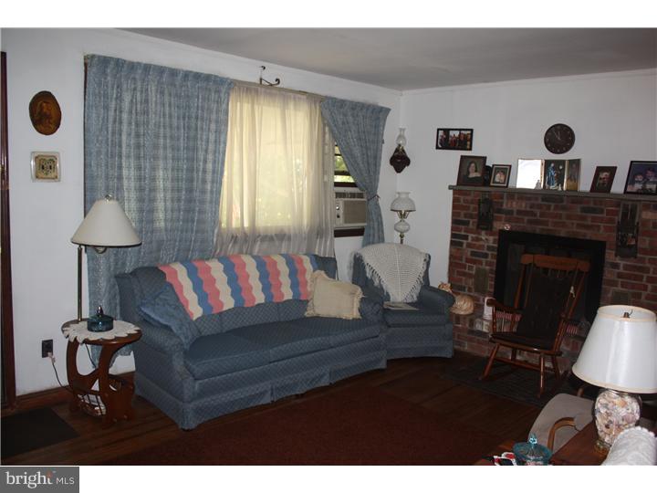 625 Forrest Road Sellersville, PA 18960 - Photo 3 of 15 Gallery Image 3