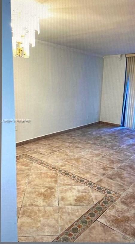 8420 Southwest 133rd Avenue Road, Unit 309 Miami, FL 33183 - Photo 4 of 22 a view of room and window