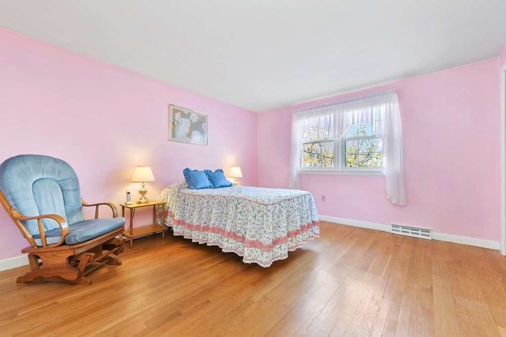 97 Durham Road, Unit 97 Dedham, MA 02026 - Photo 15 of 23 Gallery Image 15