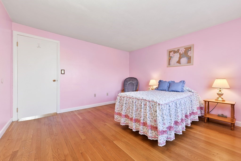 97 Durham Road, Unit 97 Dedham, MA 02026 - Photo 16 of 23 Gallery Image 16