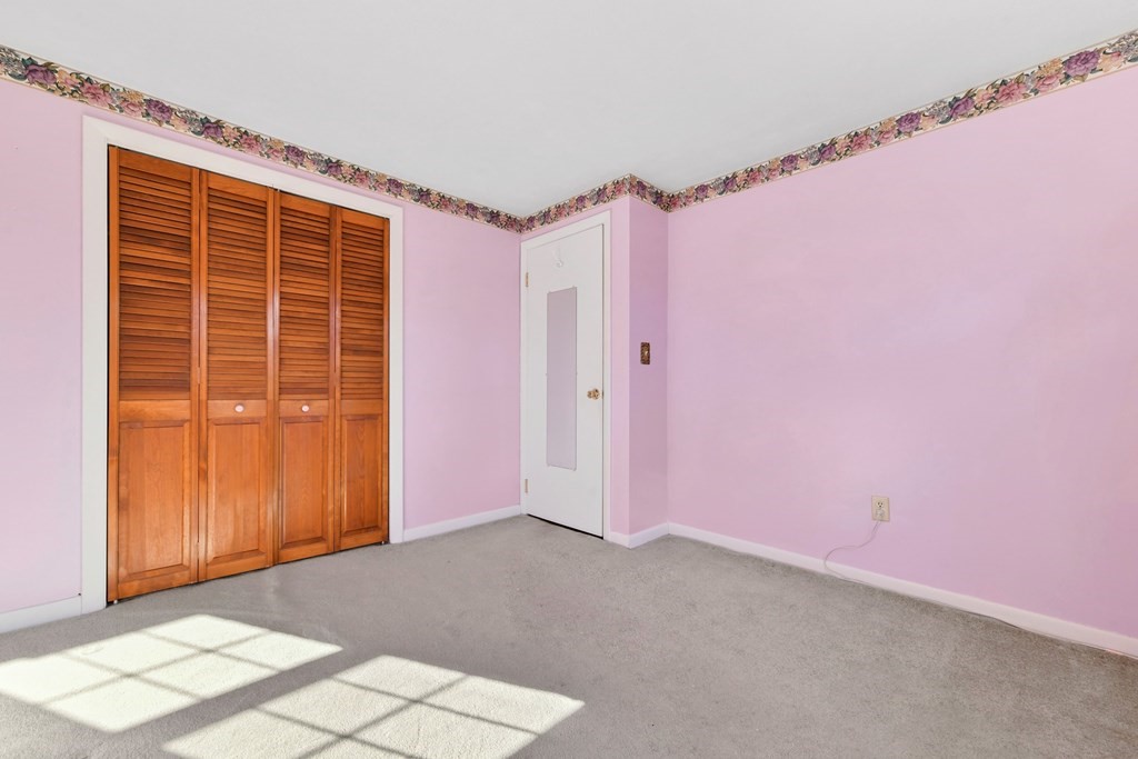 97 Durham Road, Unit 97 Dedham, MA 02026 - Photo 18 of 23 Gallery Image 18