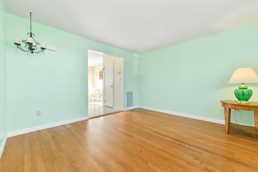 97 Durham Road, Unit 97 Dedham, MA 02026 - Photo 7 of 23 Gallery Image 7