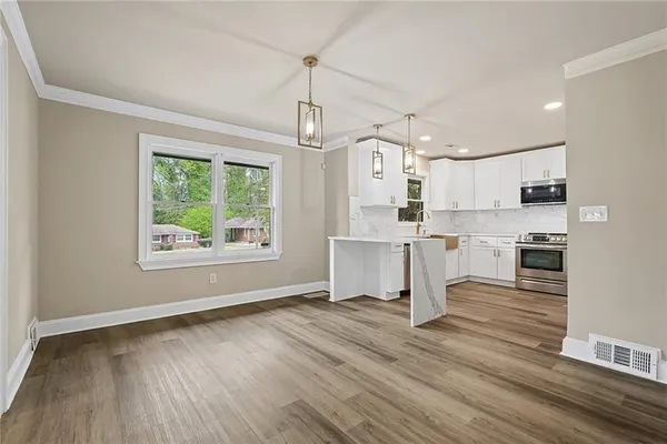 $2,300 | 1984 Rosewood Road, Decatur, GA 30032