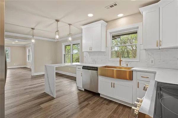 $2,300 | 1984 Rosewood Road, Decatur, GA 30032
