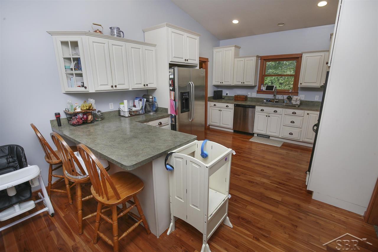 4101 North Gleaner Road Freeland, MI 48623 - Photo 13 of 59