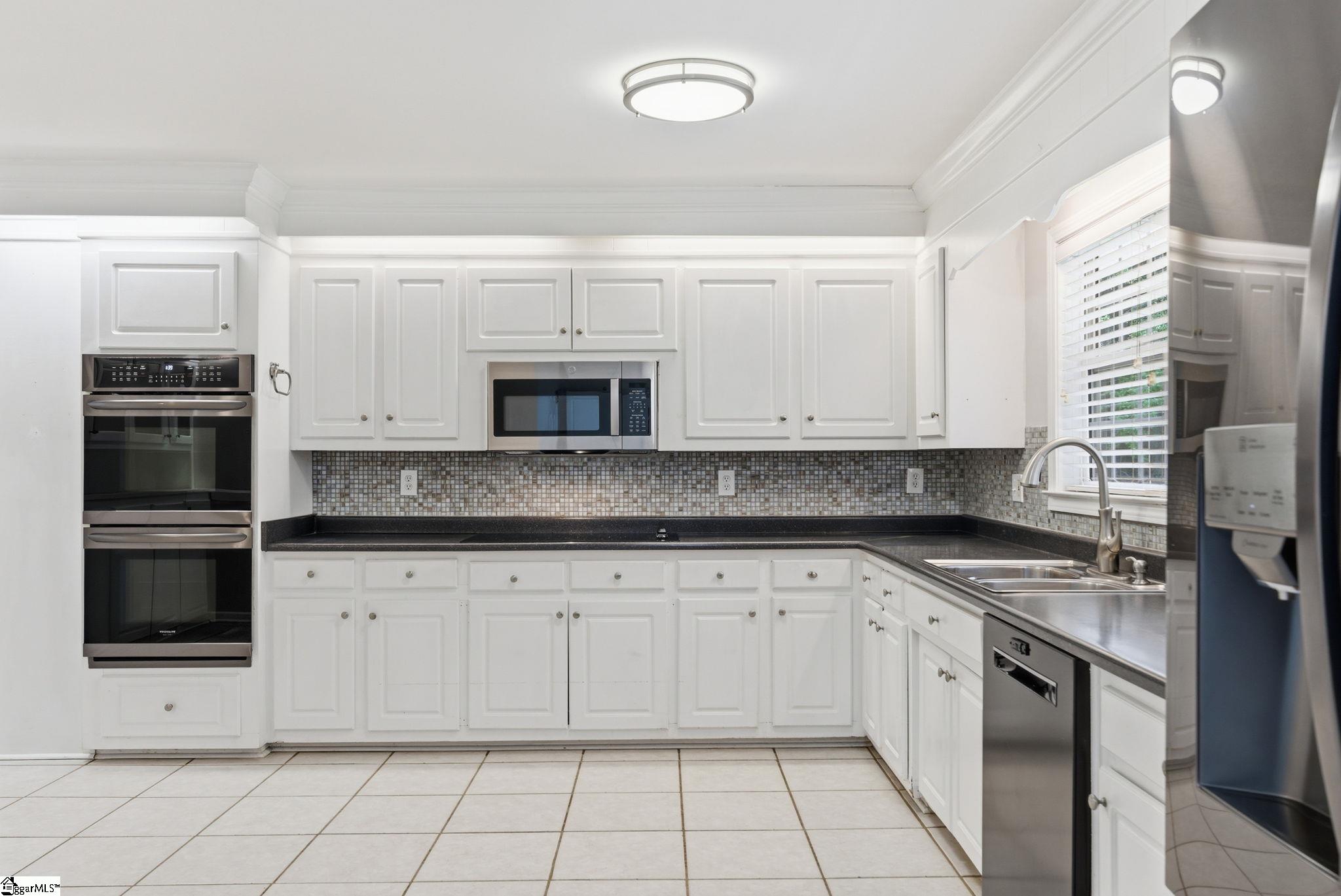 420 Holland Road Simpsonville, SC 29681 - Photo 13 of 46 Gallery Image 13