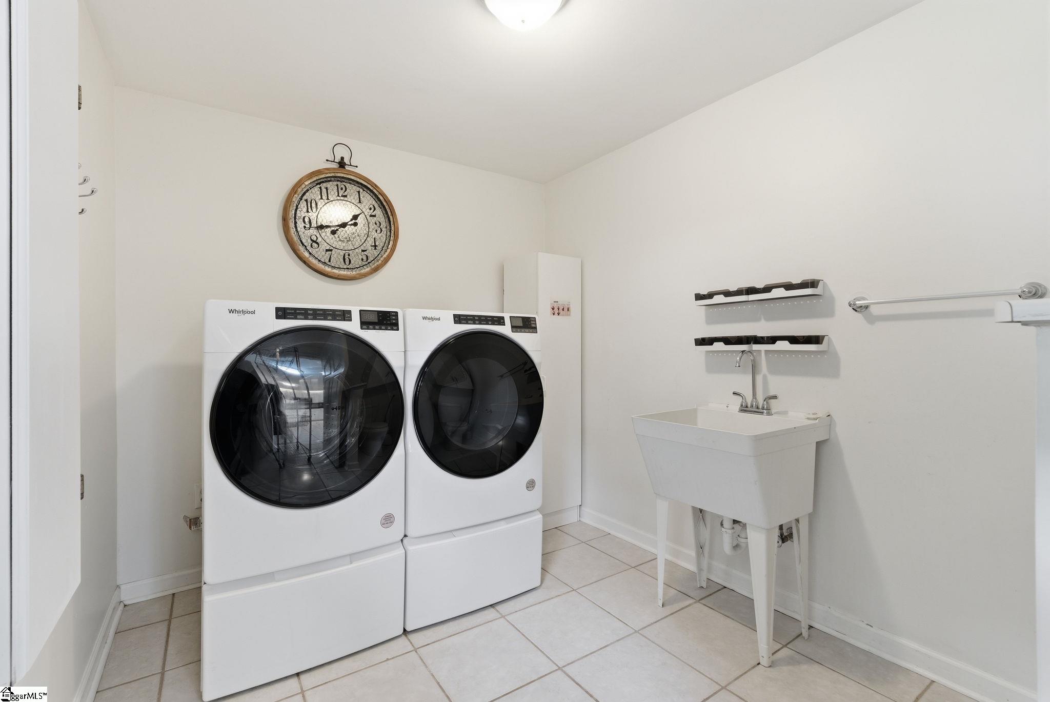 420 Holland Road Simpsonville, SC 29681 - Photo 17 of 46 Gallery Image 17