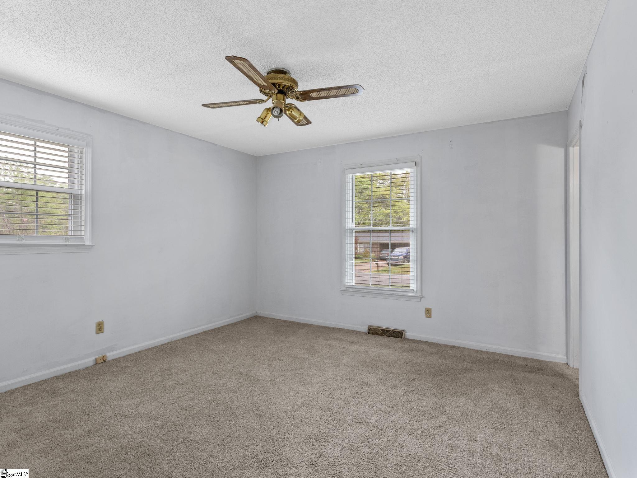 120 State Rd S-42-7128 Lyman, SC 29365 - Photo 9 of 33