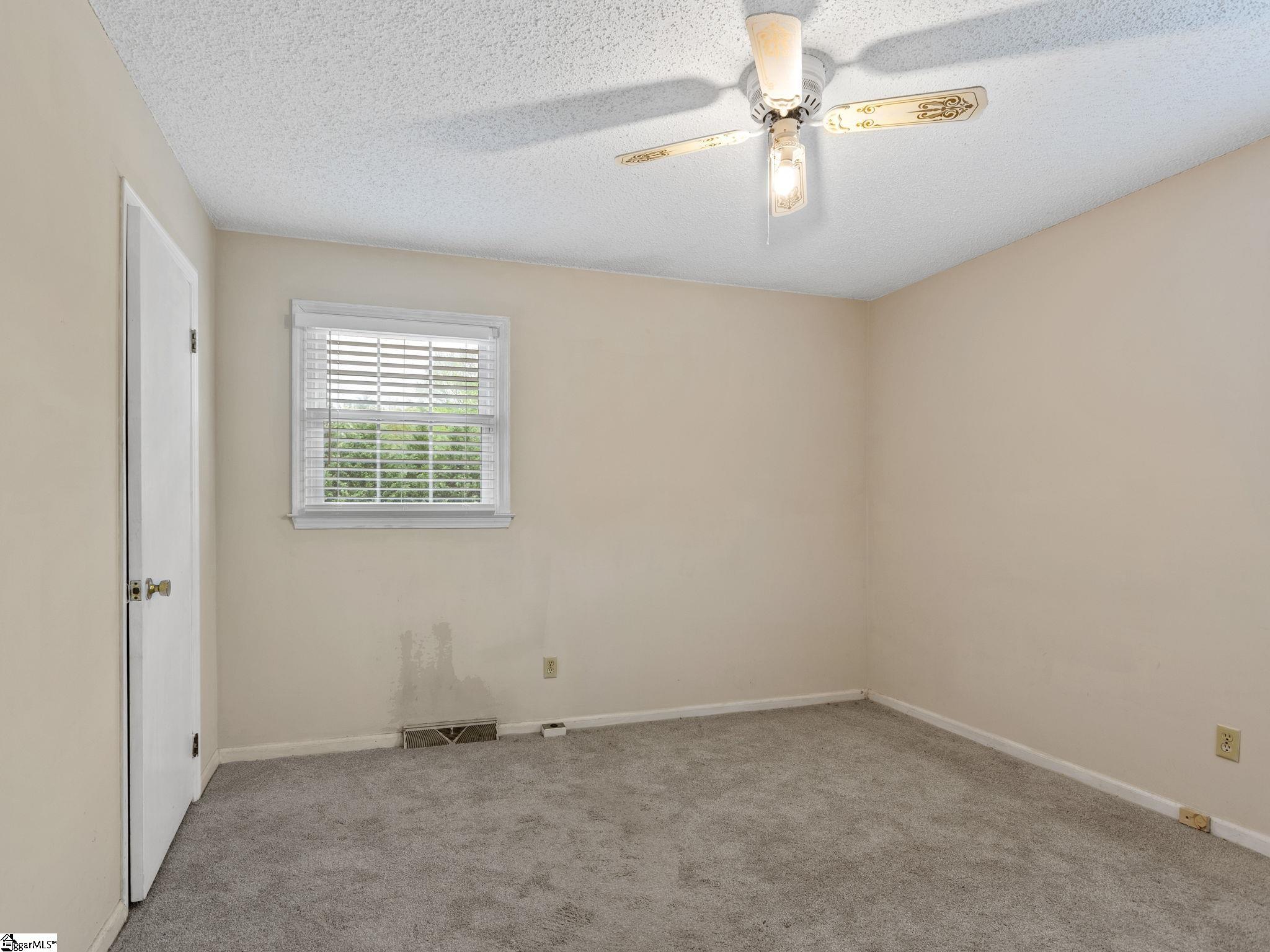 120 State Rd S-42-7128 Lyman, SC 29365 - Photo 10 of 33