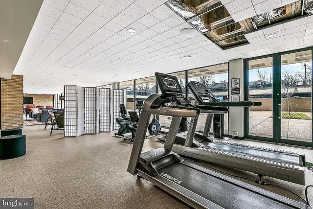 $165,000 | 4000 North Charles Street, Unit 905, Baltimore, MD 21218